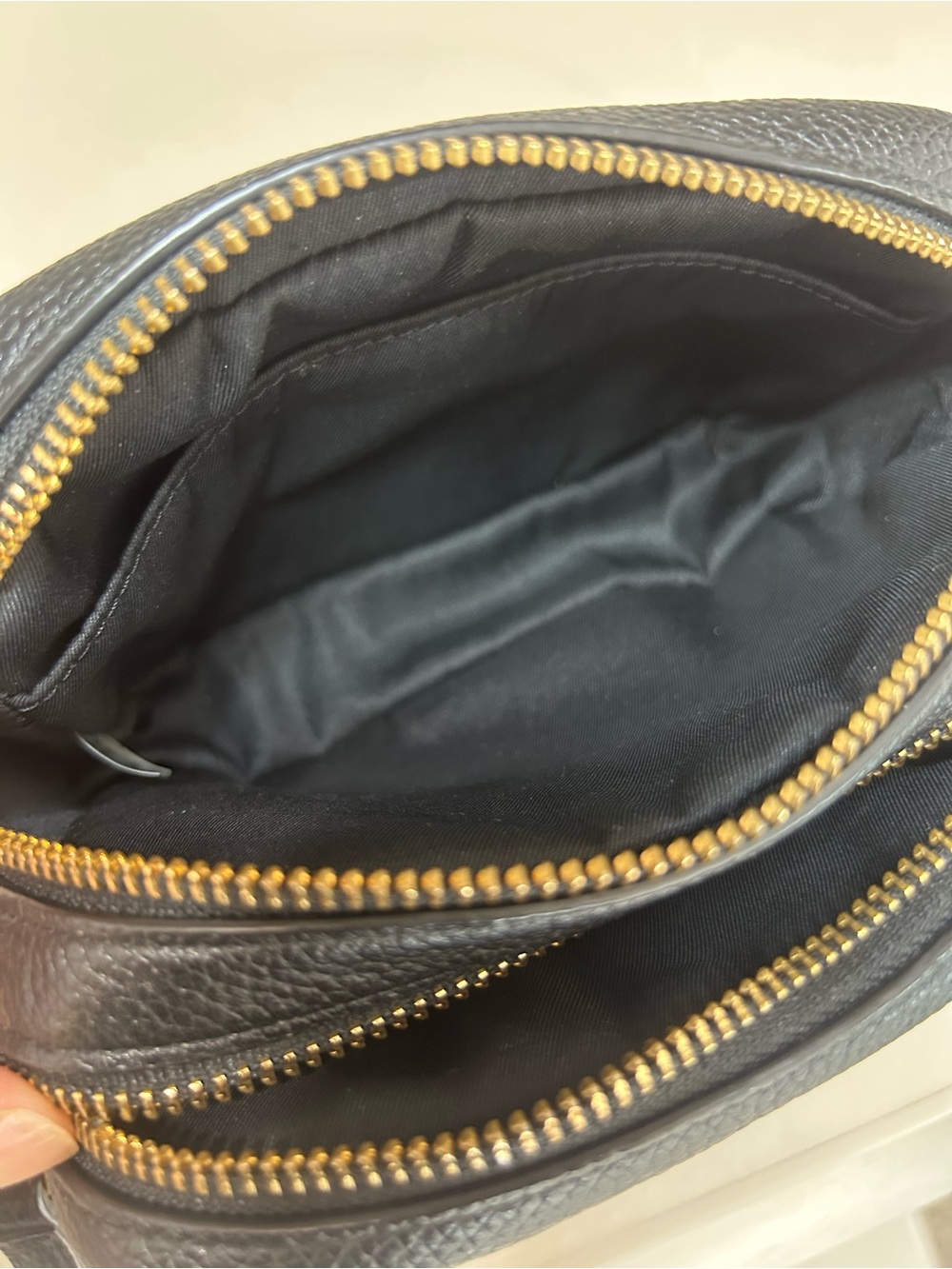 Authentic Tory Burch Perry Bombe Mini Crossbody Camera Bag Leather Purse Black - Picture 15 of 16